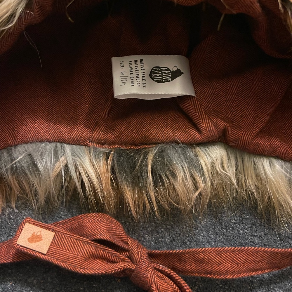 Native Fable Fox Bonnet - Picture 7 of 10